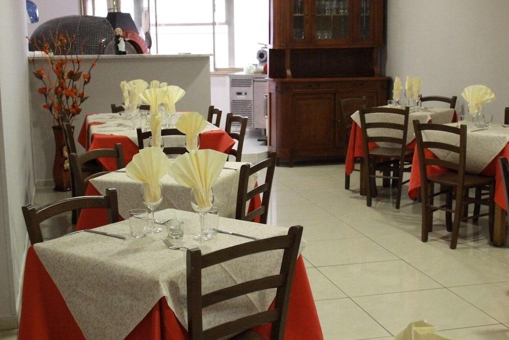 Hotel Nettuno มอนเตกาตินี แตร์เม ภายนอก รูปภาพ