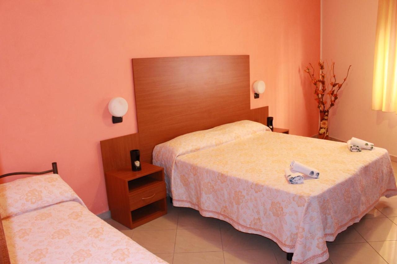 Hotel Nettuno มอนเตกาตินี แตร์เม ภายนอก รูปภาพ